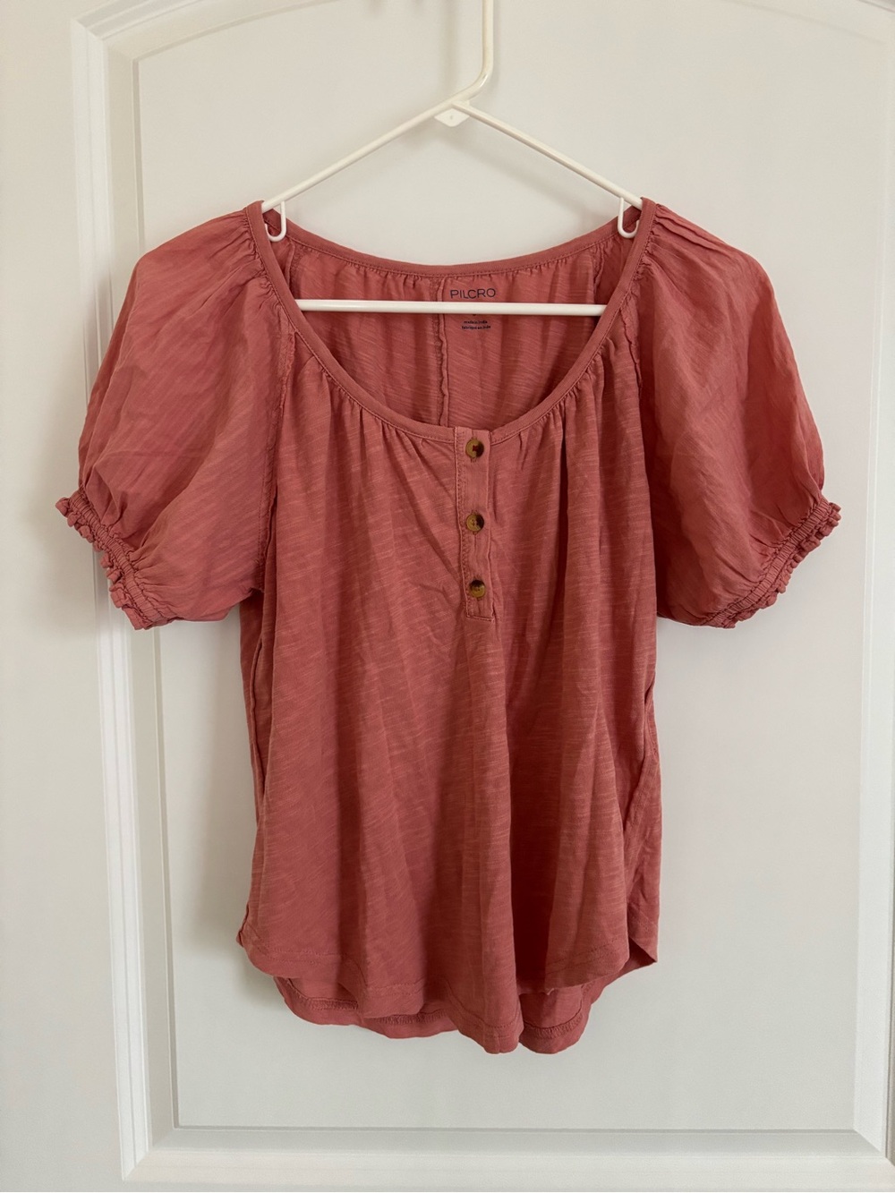 NWT Pilcro Dusty Rose Scoop-Neck Button Henley Blouse